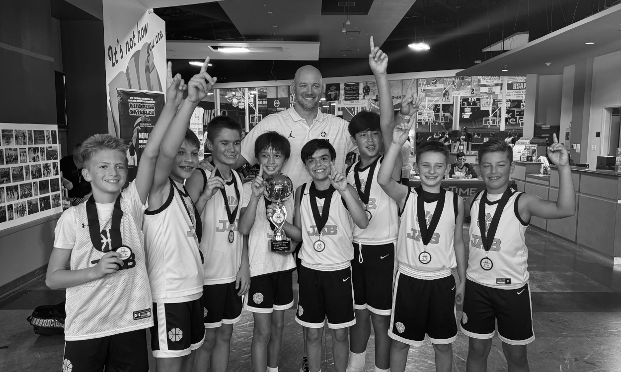 irving-youth-basketball-club-teams-jab-hoops